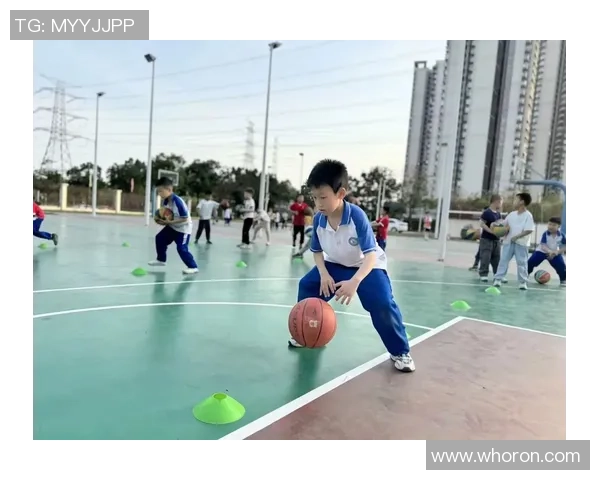 为热爱篮球的男朋友定制专属水杯助力他的运动梦想